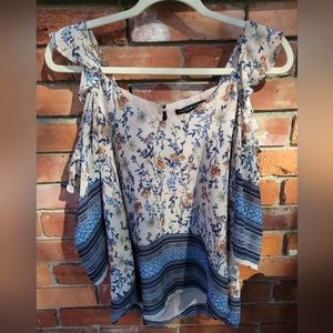 Haute Monde Cold (Open) Shoulder Top